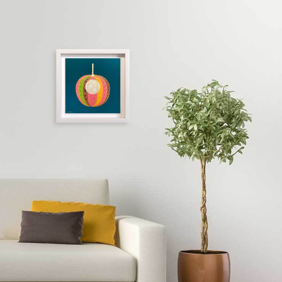 ホオズキ【神無月】 / アート L(330×330) ホワイトフレーム 使用例