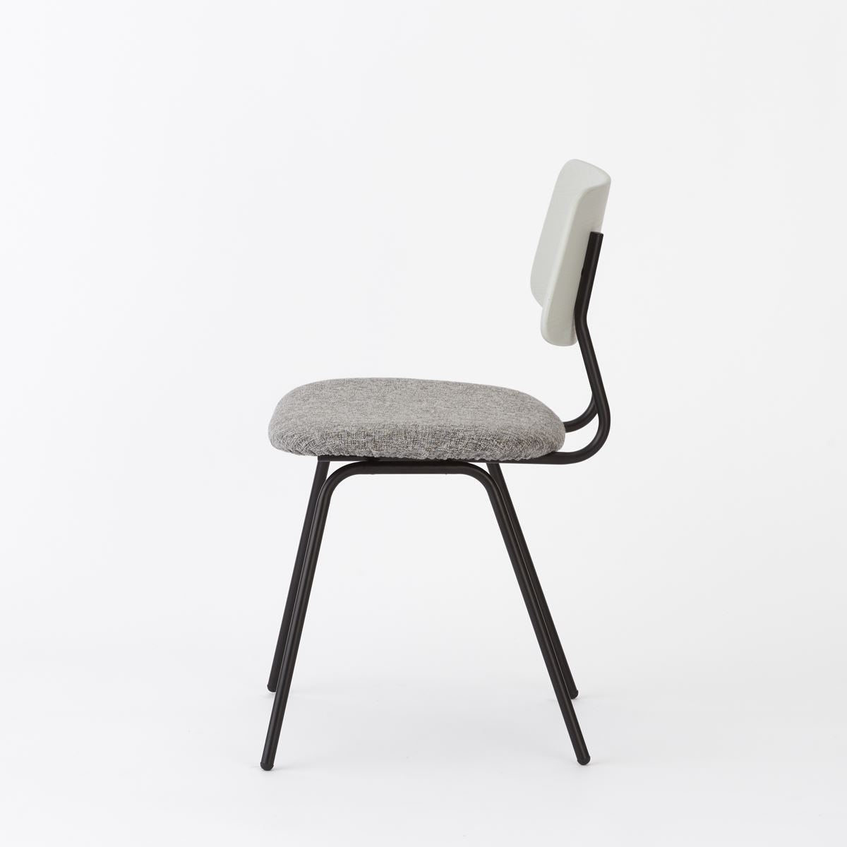 KUUM Chair shikaku - Black Steel Frame/Cushion/Gray White Back / クーム チェア シカク