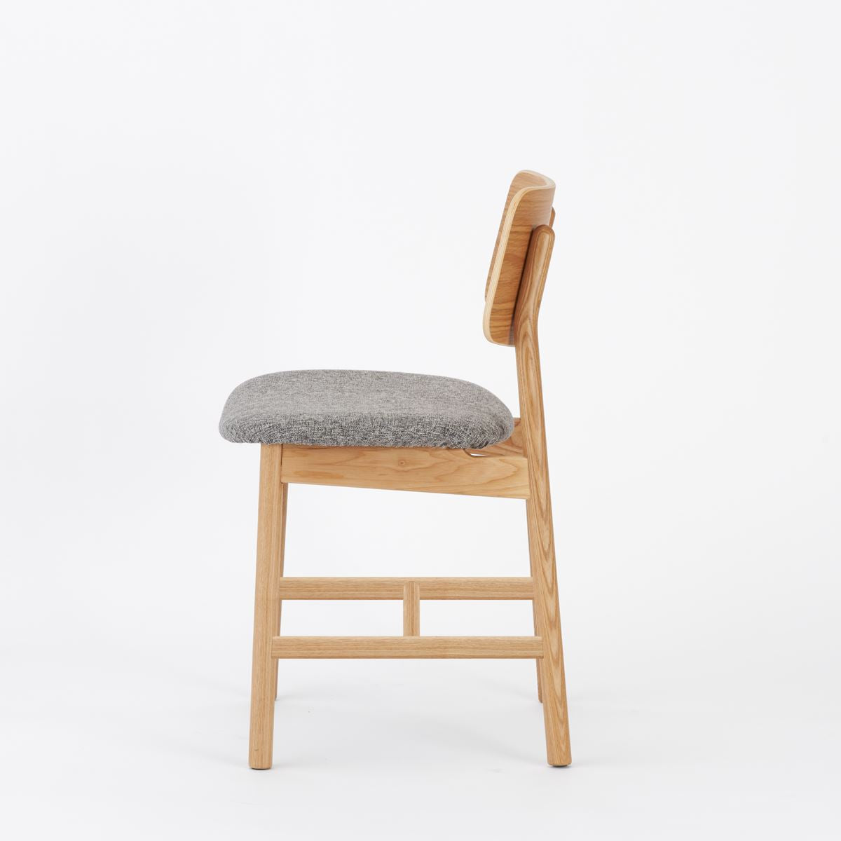 KUUM Chair shikaku - Natural Wooden Frame/Cushion / クーム チェア シカク