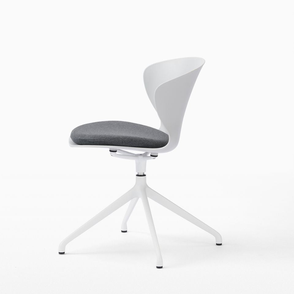 Smooth Round Chair - White Legs/スムースラウンドチェア ホワイト脚