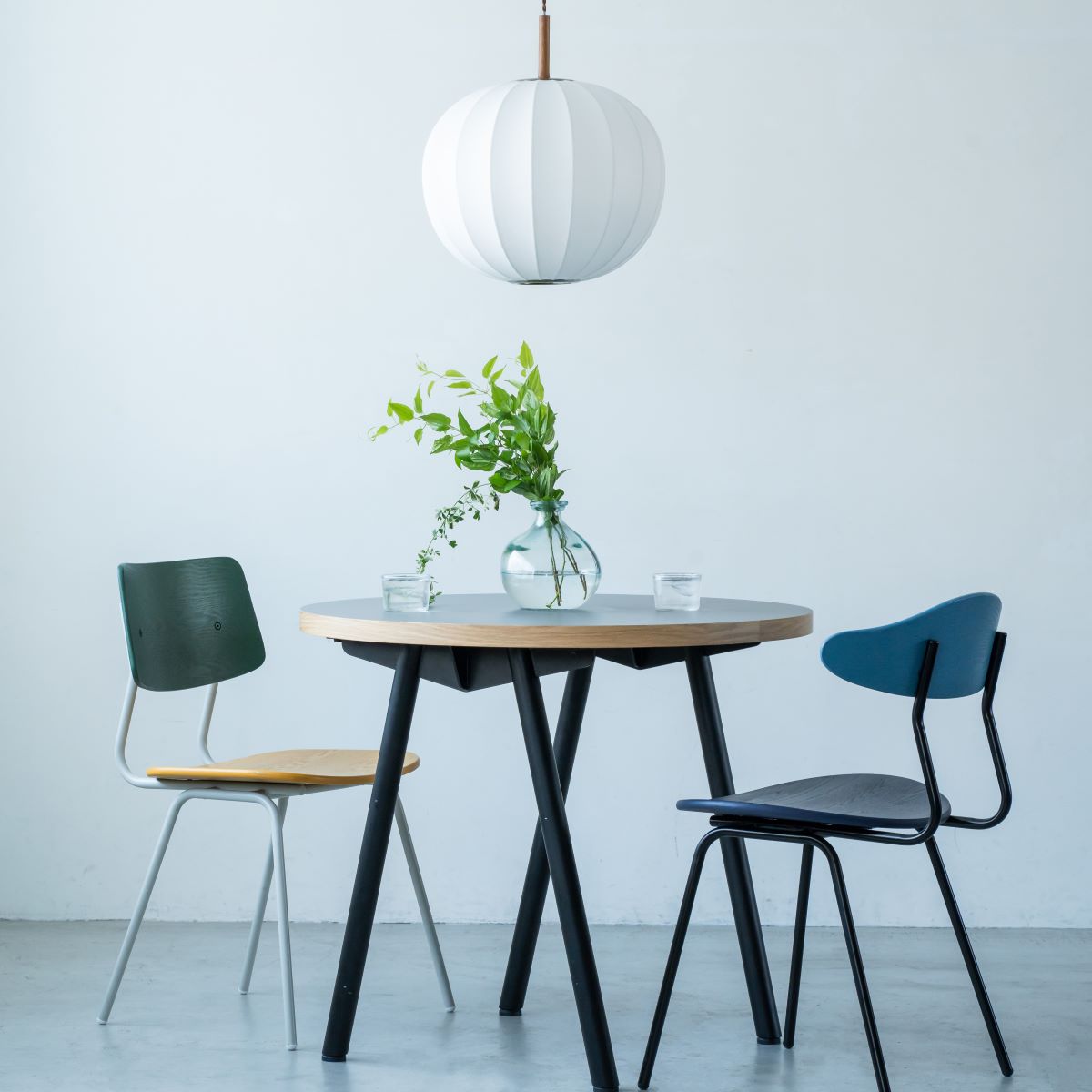 KUUM Chair kinoco - Blue x Violet x Black Steel Frame / クーム チェア キノコ