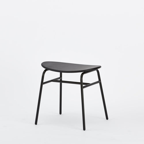 ラバーブラック