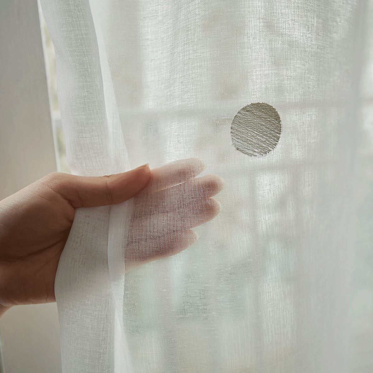 Embroidery Dot Curtain / カーテン