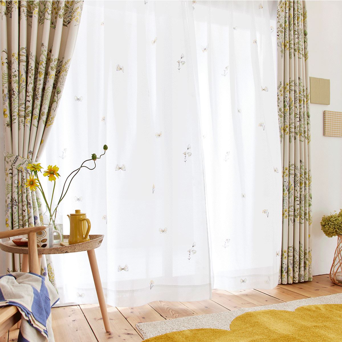 Butterfly Embroidery Curtain / カーテン