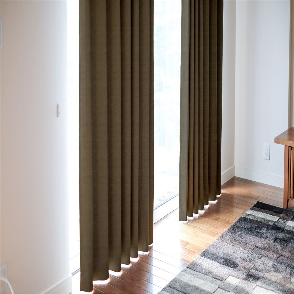 Natural Touch Curtain / カーテン