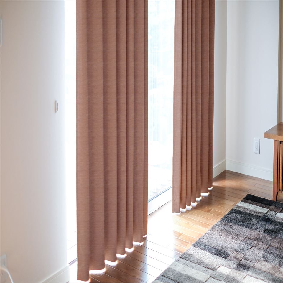Natural Touch Curtain / カーテン