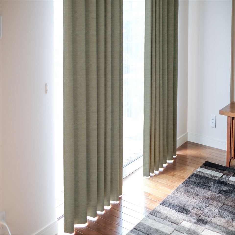 Natural Touch Curtain / カーテン
