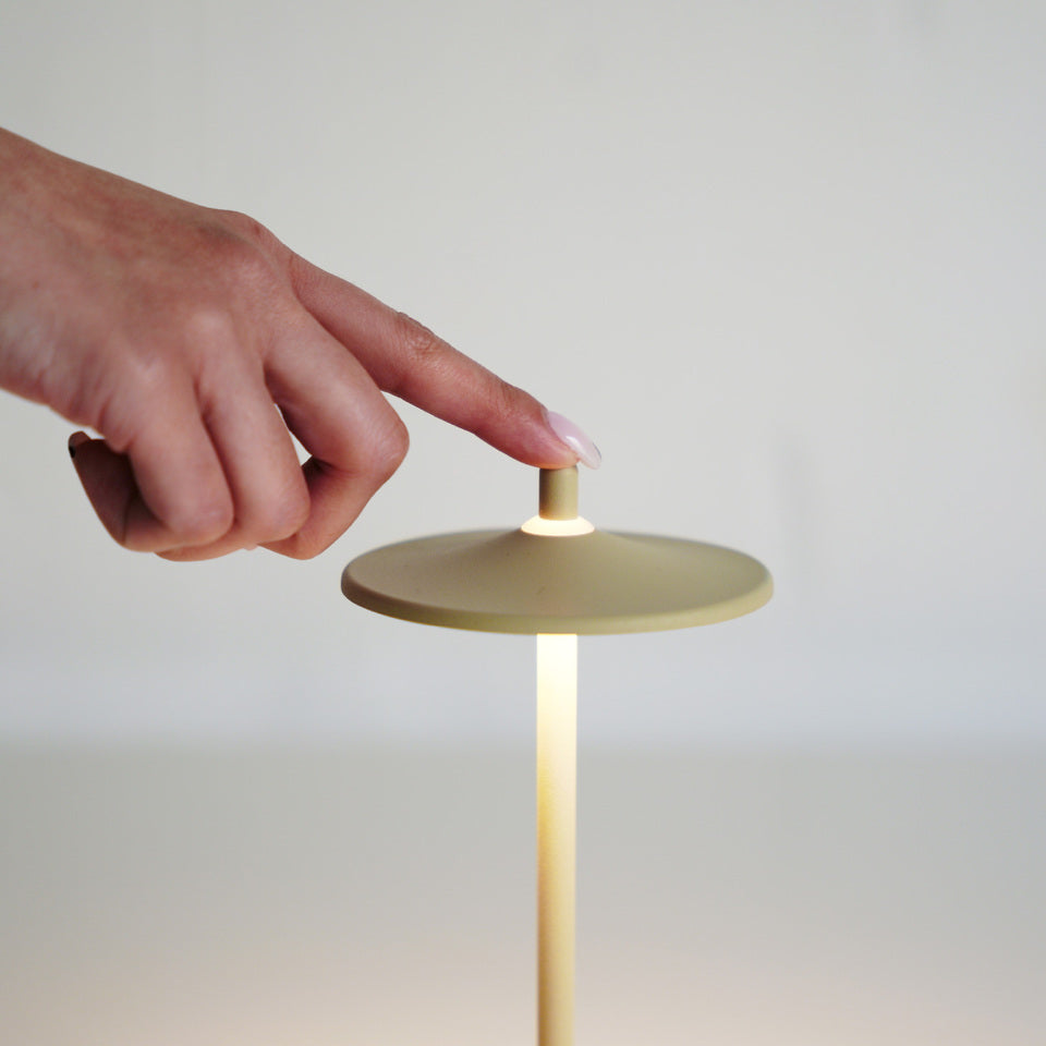 Pala Portable Lamp / パーラ ポータブルランプ