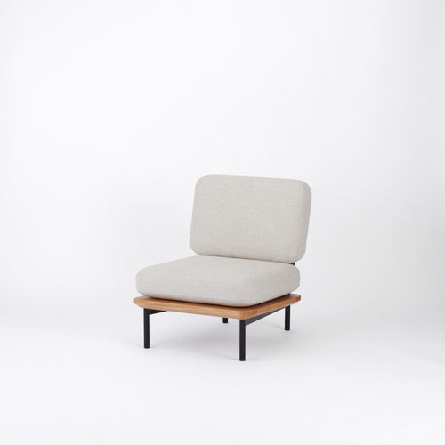 ライトグレー / やや硬め