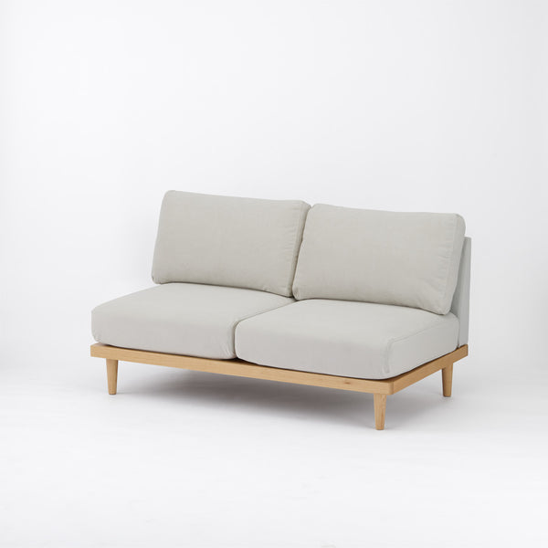 KUUM FlexCrioソファ 二人掛け 幅140cm | 天然木アッシュ(ナチュラル)台座のソファシリーズ
