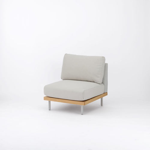 ホワイトグレー / やや硬め / 鉄脚グレー