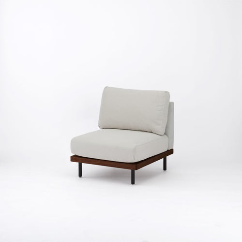 ホワイトグレー / やや硬め / 鉄脚ブラック