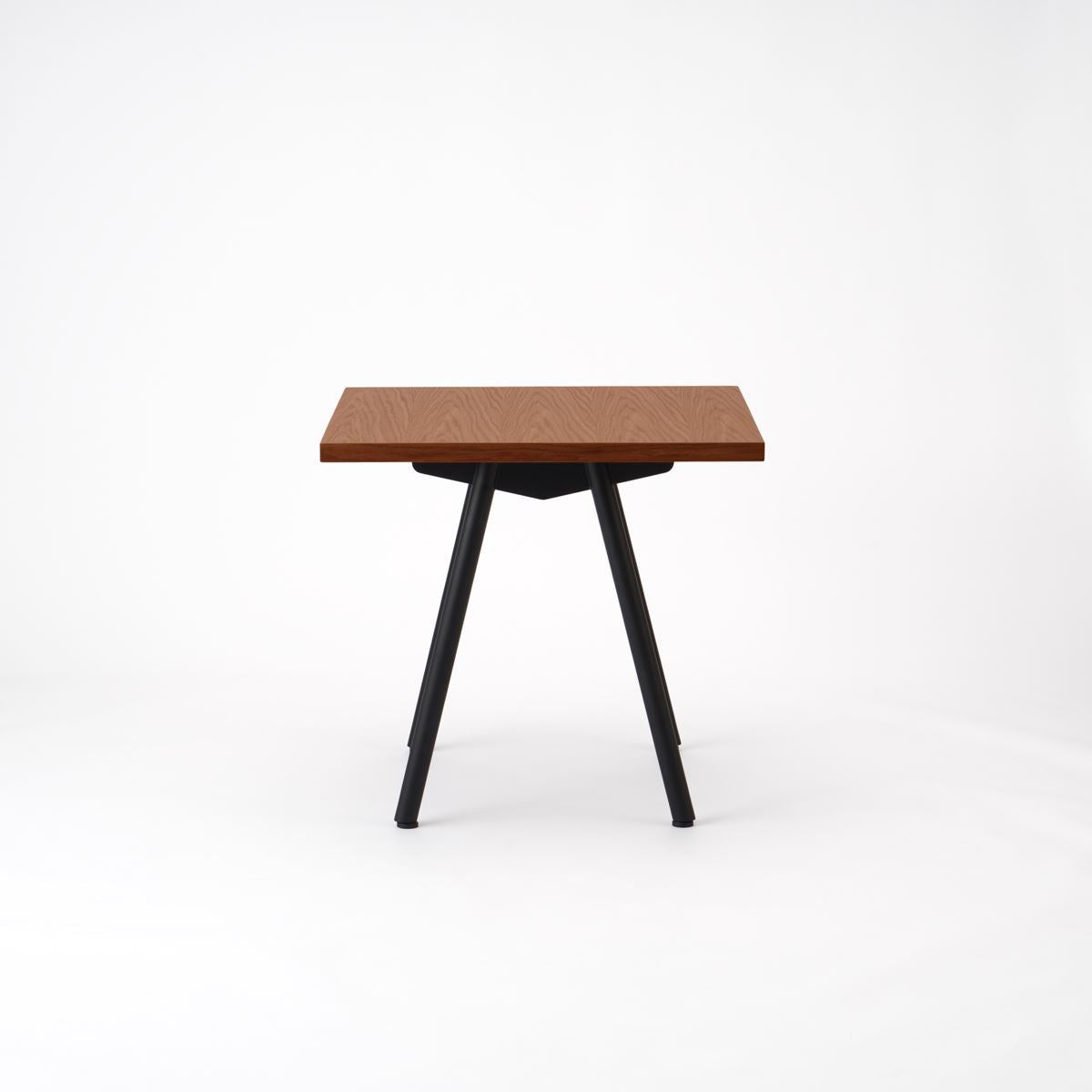 KUUM Table W800 × D800 - オーク突板ブラウン / クーム テーブル