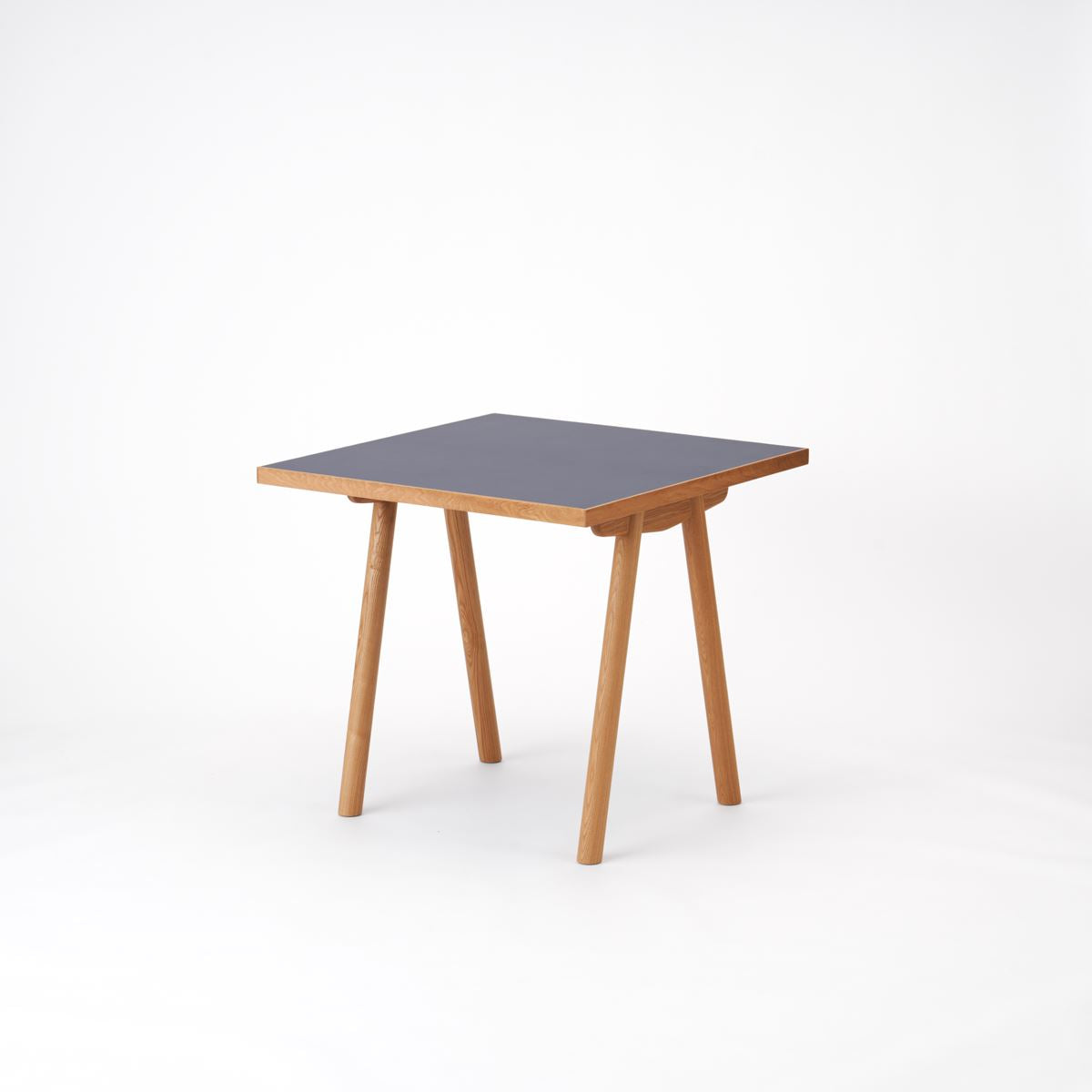 KUUM Table W800 × D800 - メラミンネイビー / クーム テーブル