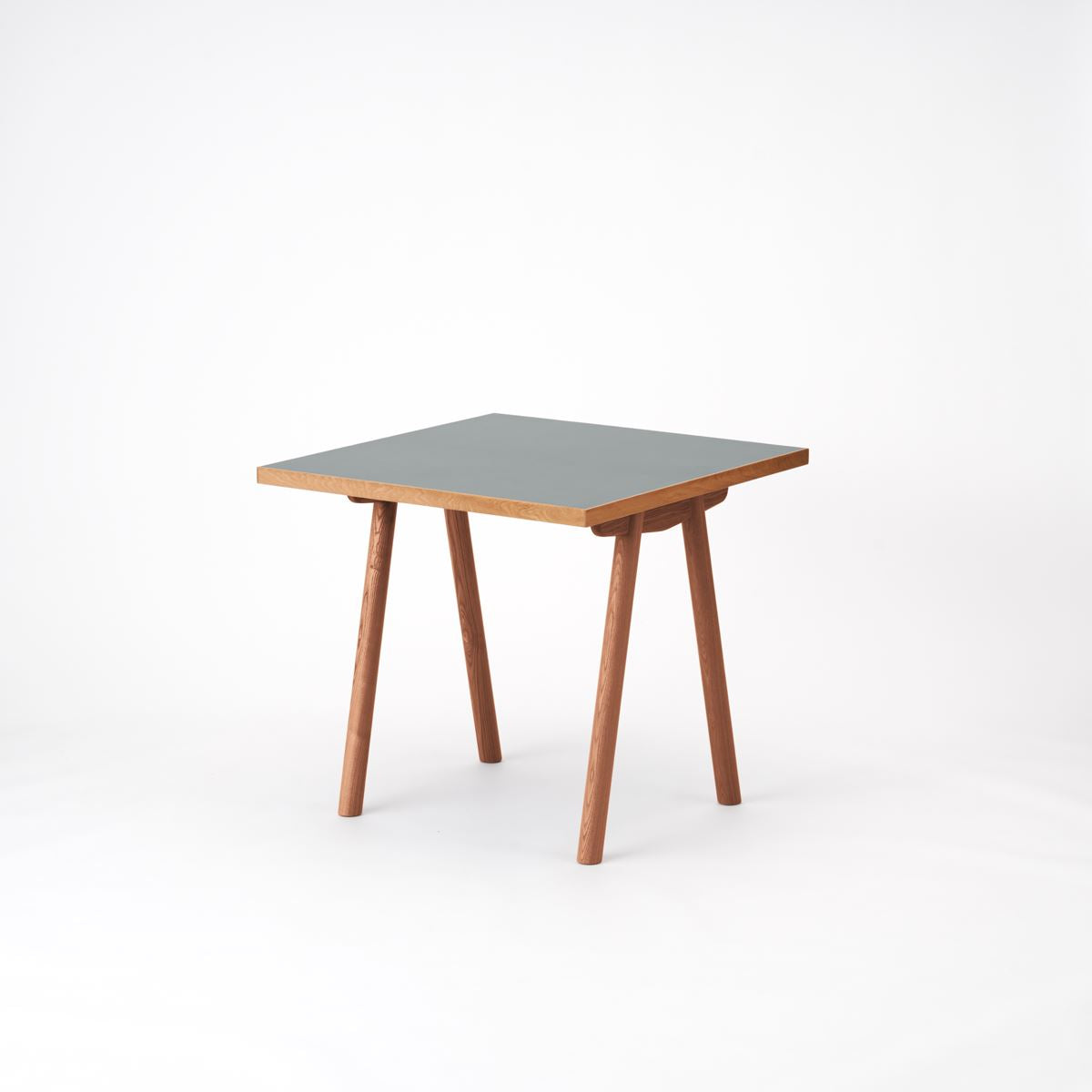 KUUM Table W800 × D800 - メラミングレー / クーム テーブル