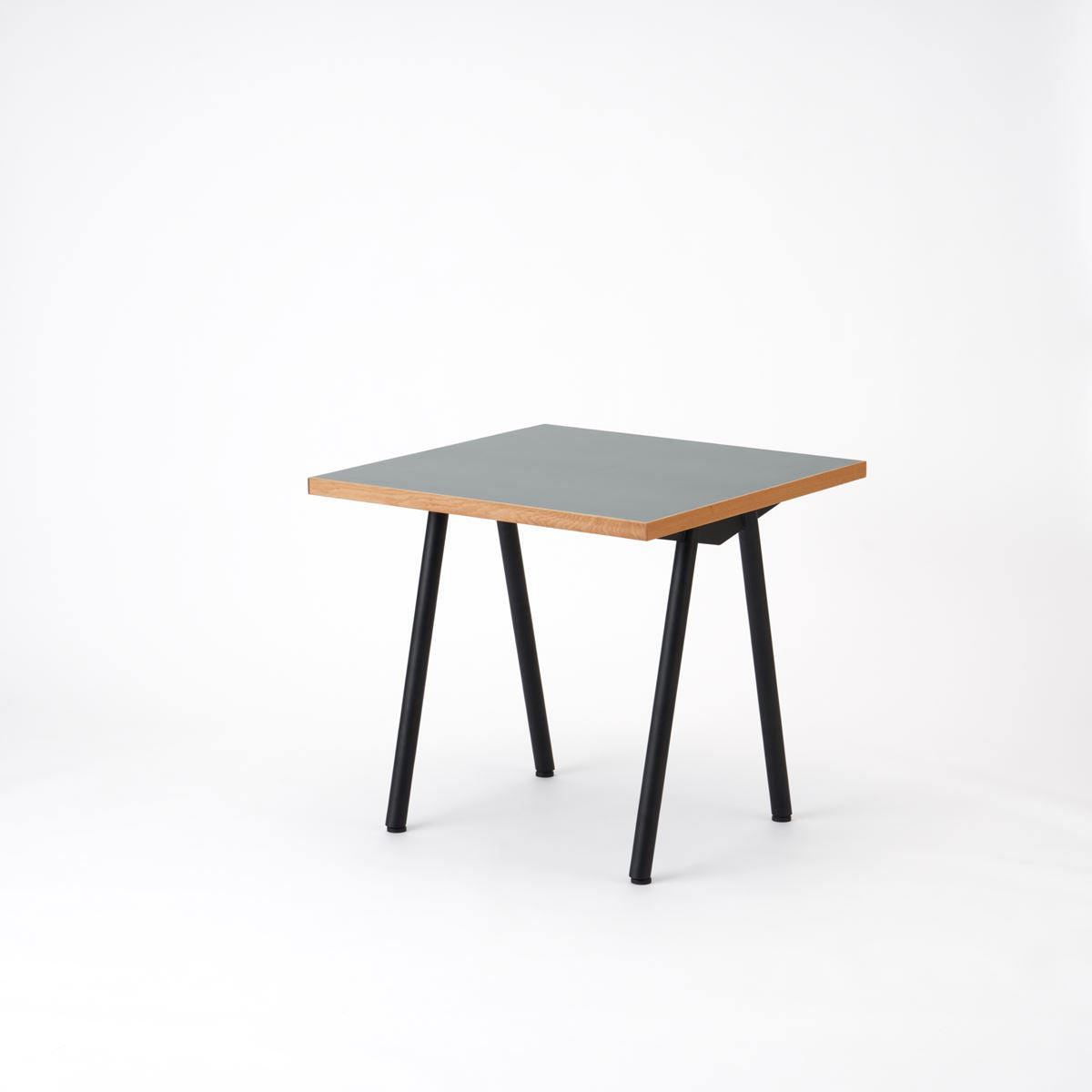 KUUM Table W800 × D800 - メラミングレー / クーム テーブル