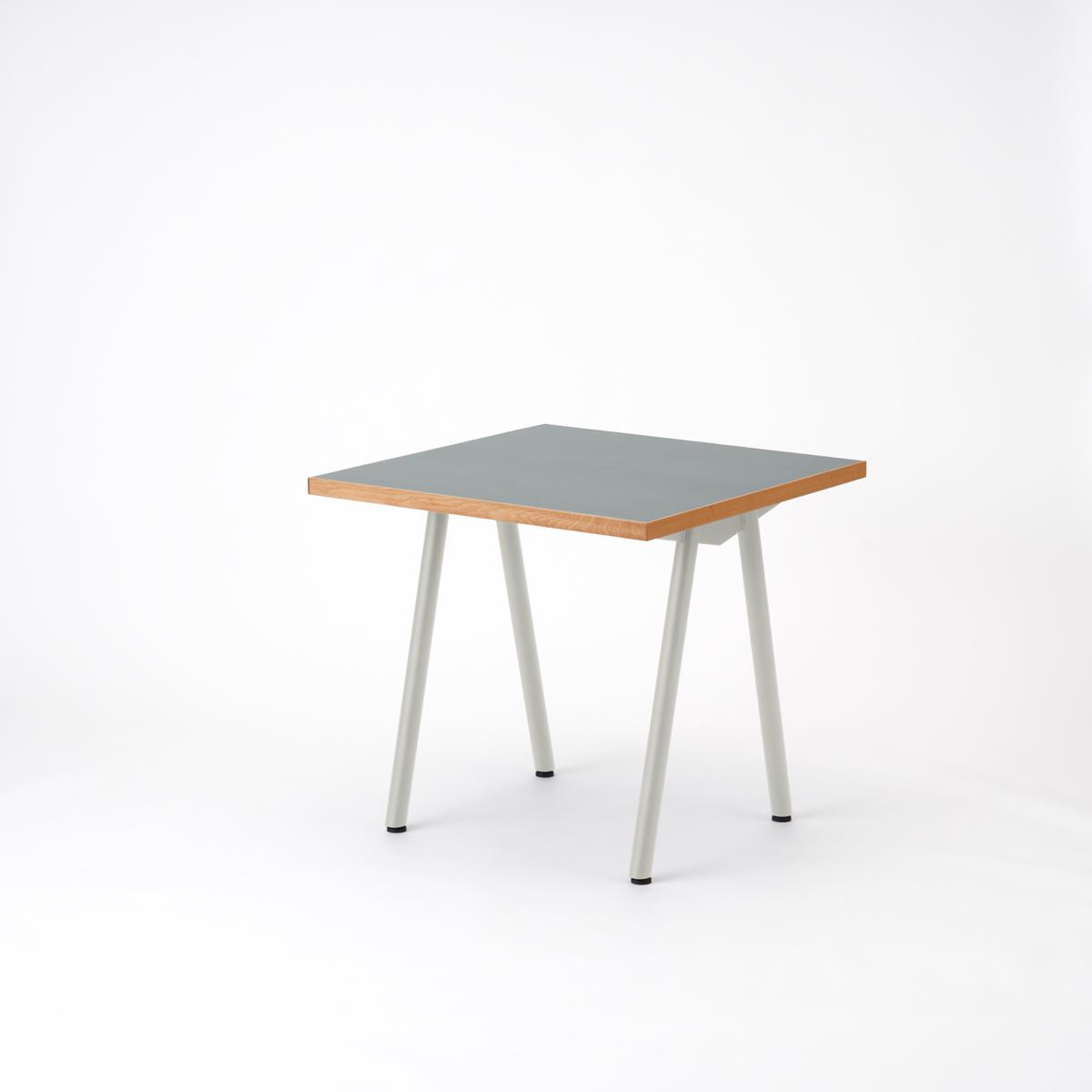 KUUM Table W800 × D800 - メラミングレー / クーム テーブル