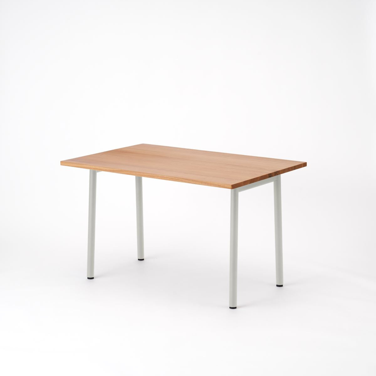 KUUM Table W1200 × D800 - アッシュ無垢材ナチュラル / クーム テーブル