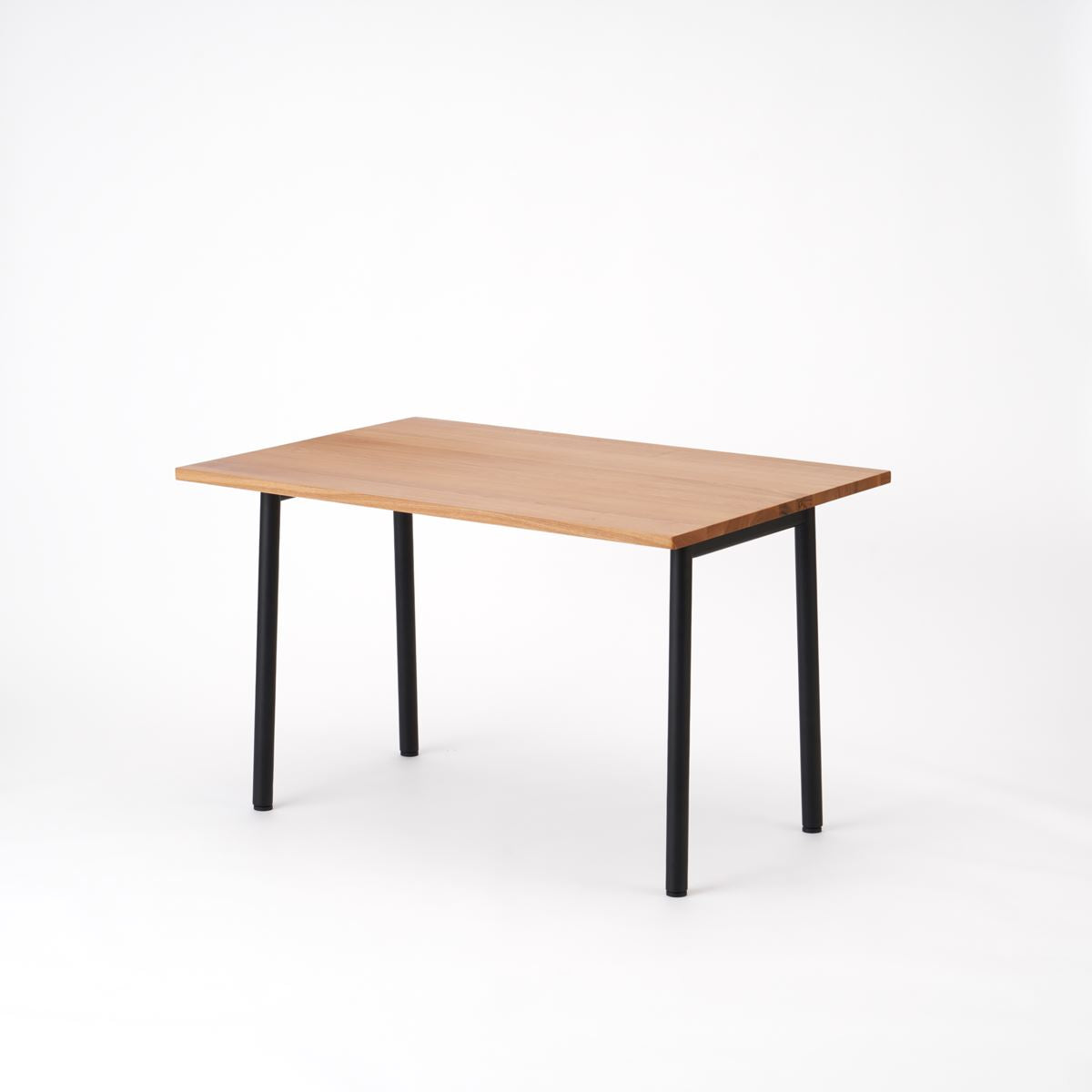 KUUM Table W1200 × D800 - アッシュ無垢材ナチュラル / クーム テーブル