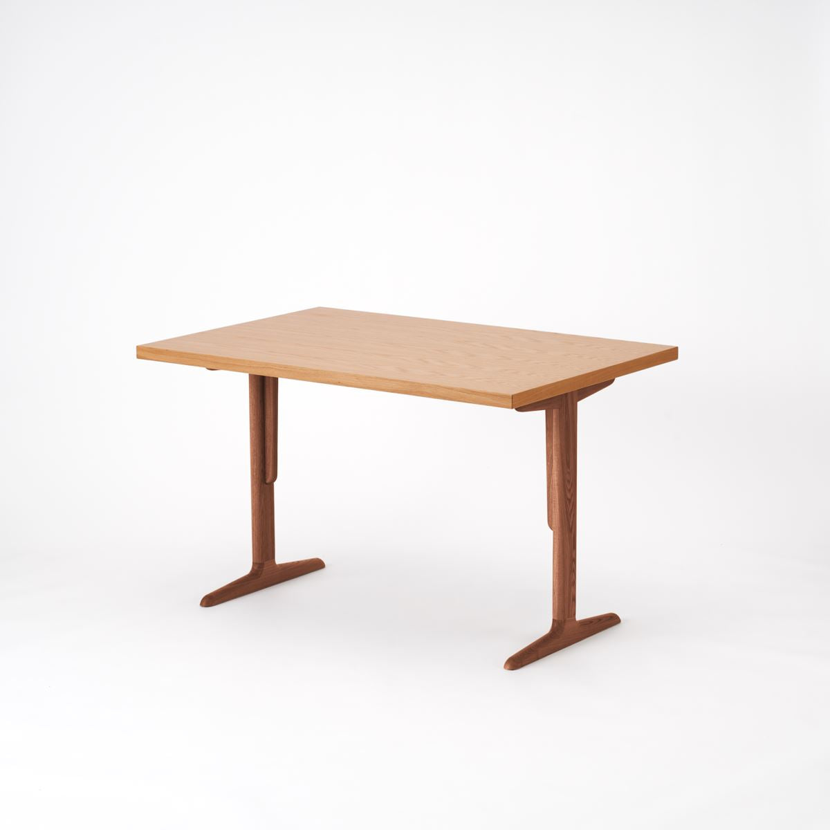 KUUM Table W1200 × D800 - オーク突板ナチュラル / クーム テーブル