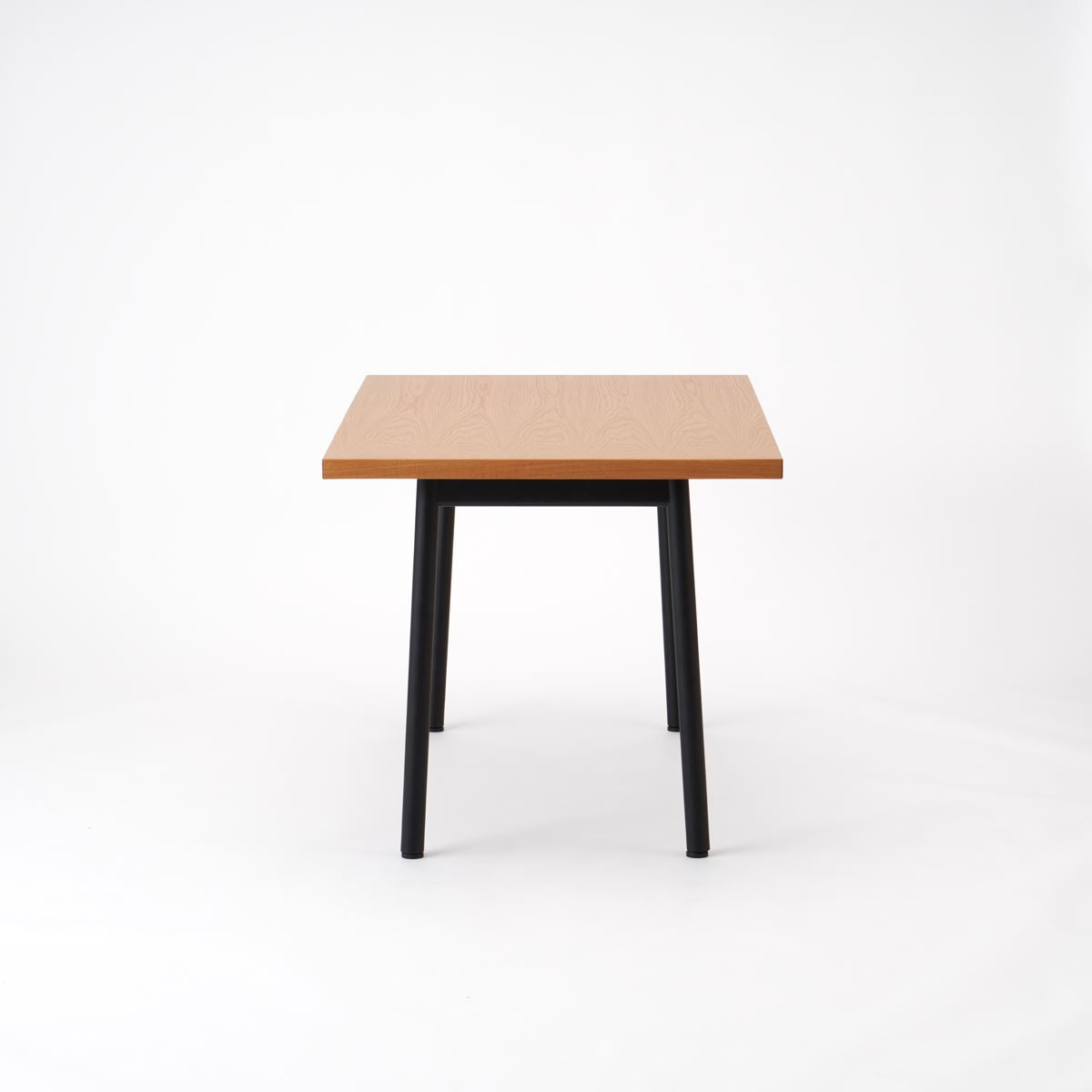 KUUM Table W1200 × D800 - オーク突板ナチュラル / クーム テーブル