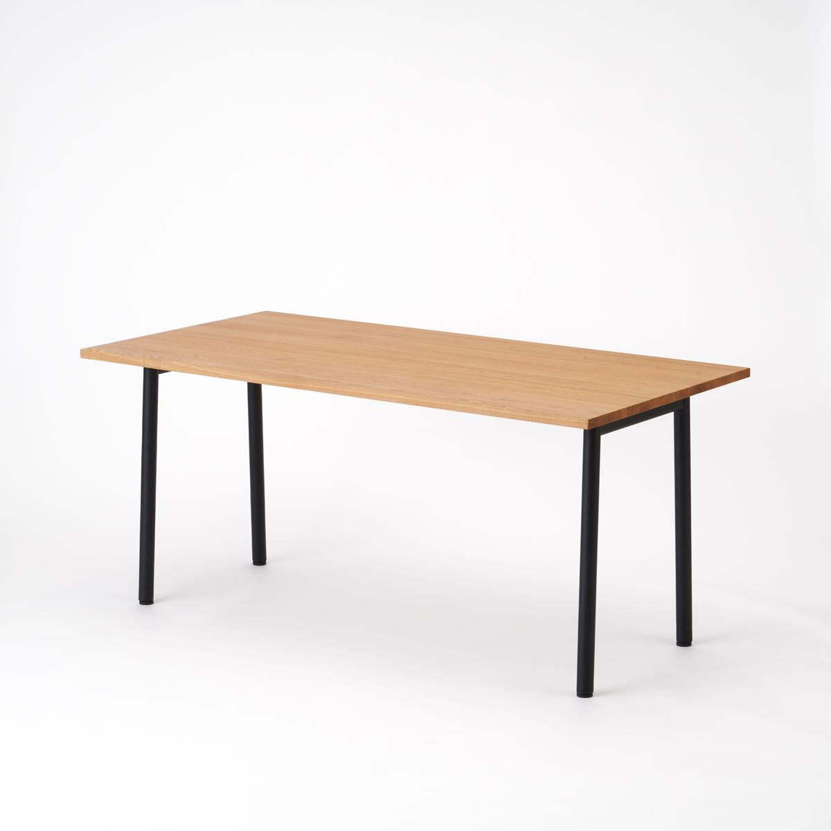 KUUM Table W1600 × D800 - アッシュ無垢材ナチュラル / クーム テーブル