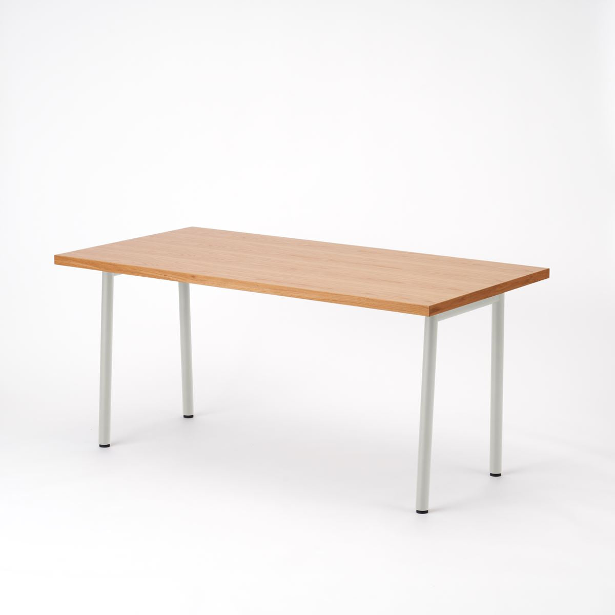 KUUM Table W1600 × D800 - オーク突板ナチュラル / クーム テーブル