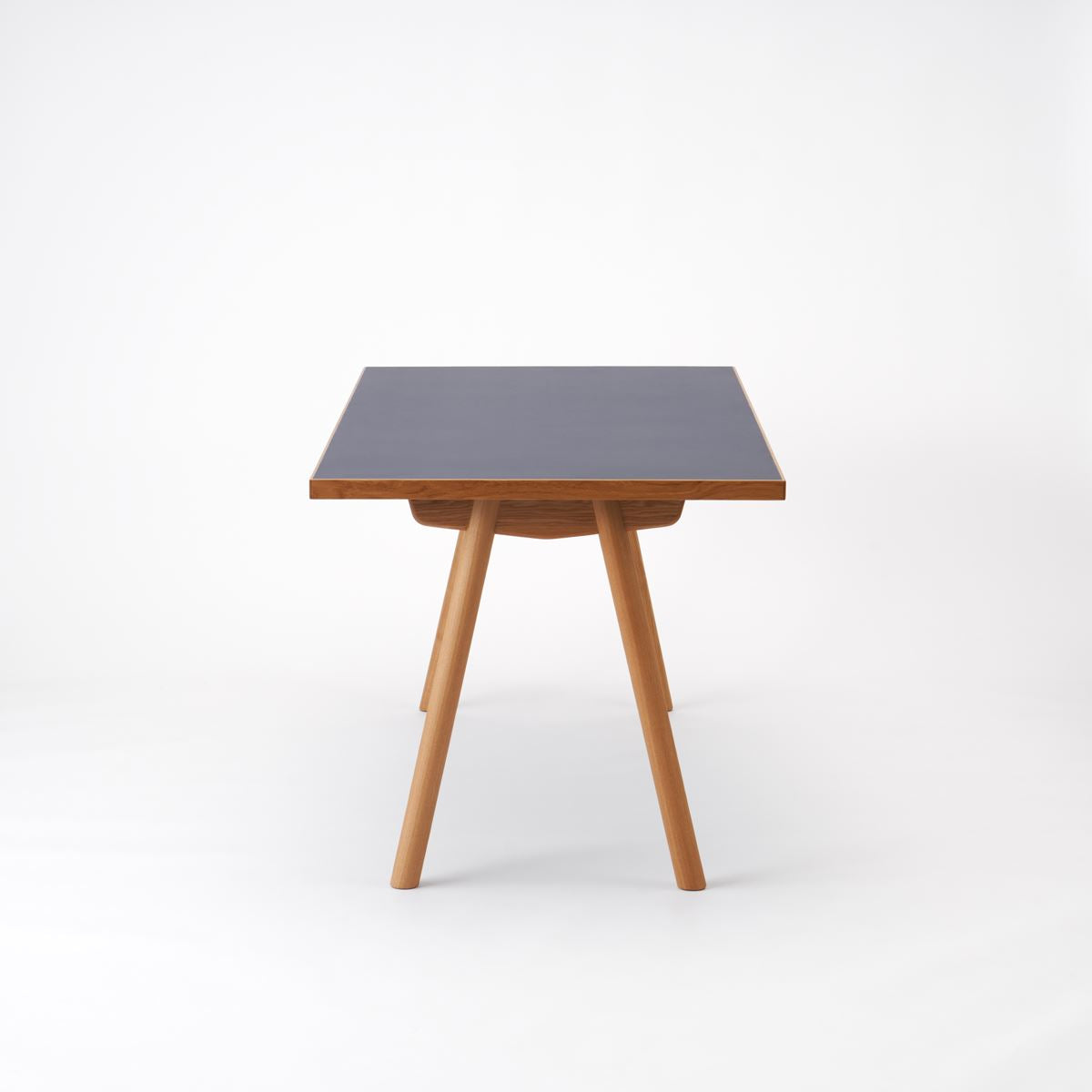 KUUM Table W1600 × D800 - メラミンネイビー / クーム テーブル