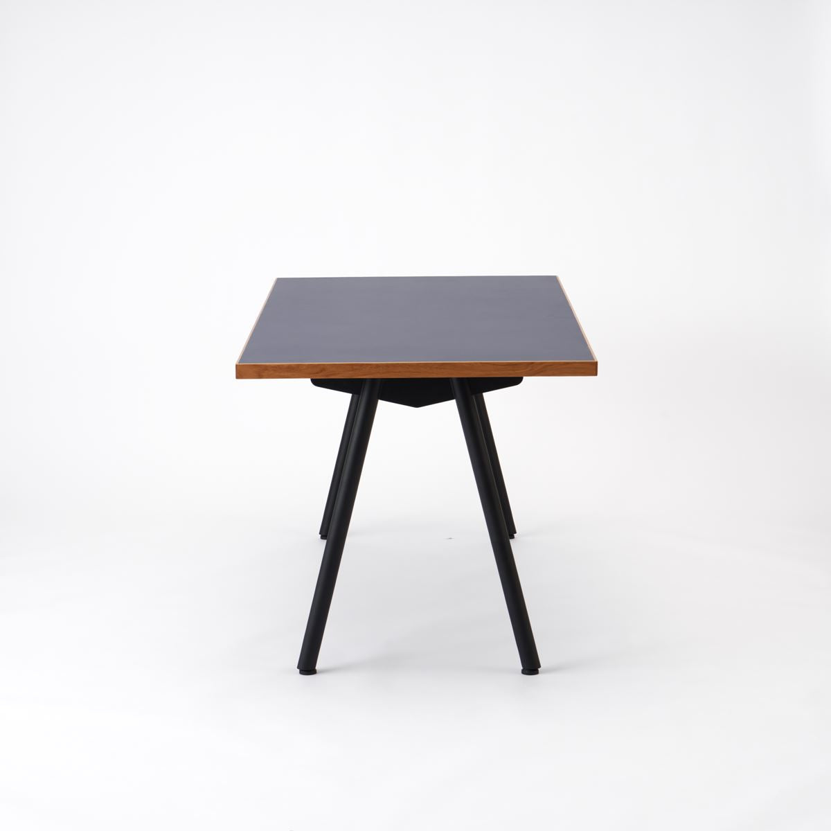 KUUM Table W1600 × D800 - メラミンネイビー / クーム テーブル