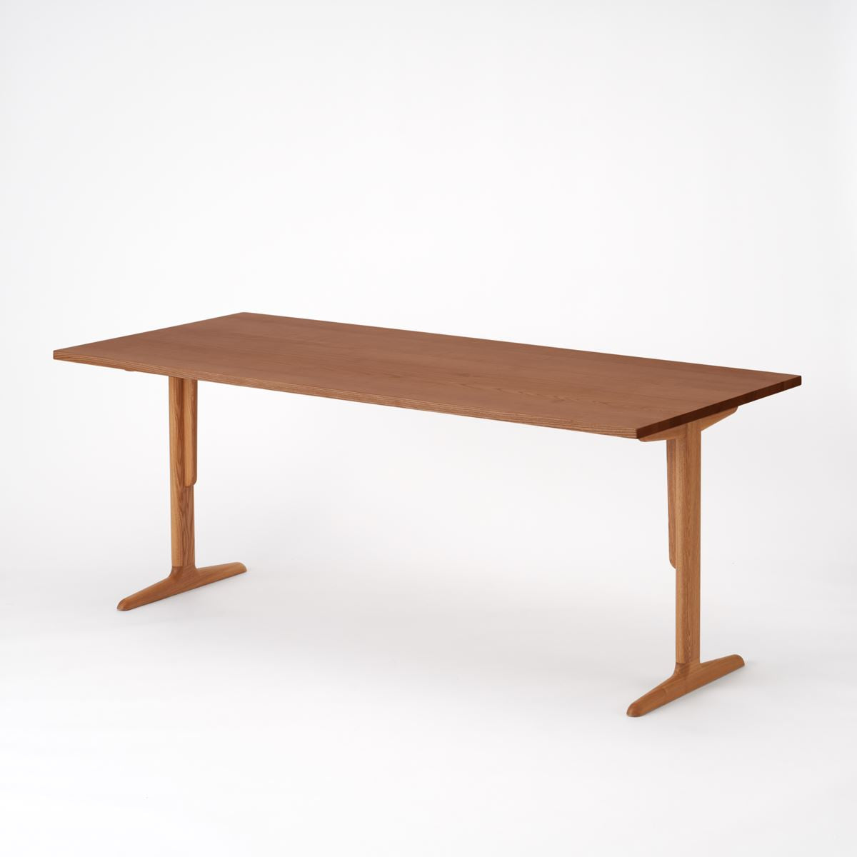 KUUM Table W1800 × D800 - アッシュ無垢材ブラウン / クーム テーブル