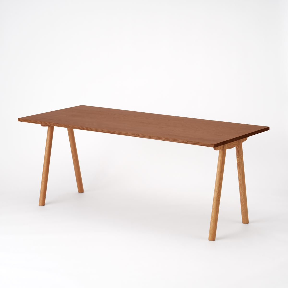 KUUM Table W1800 × D800 - アッシュ無垢材ブラウン / クーム テーブル