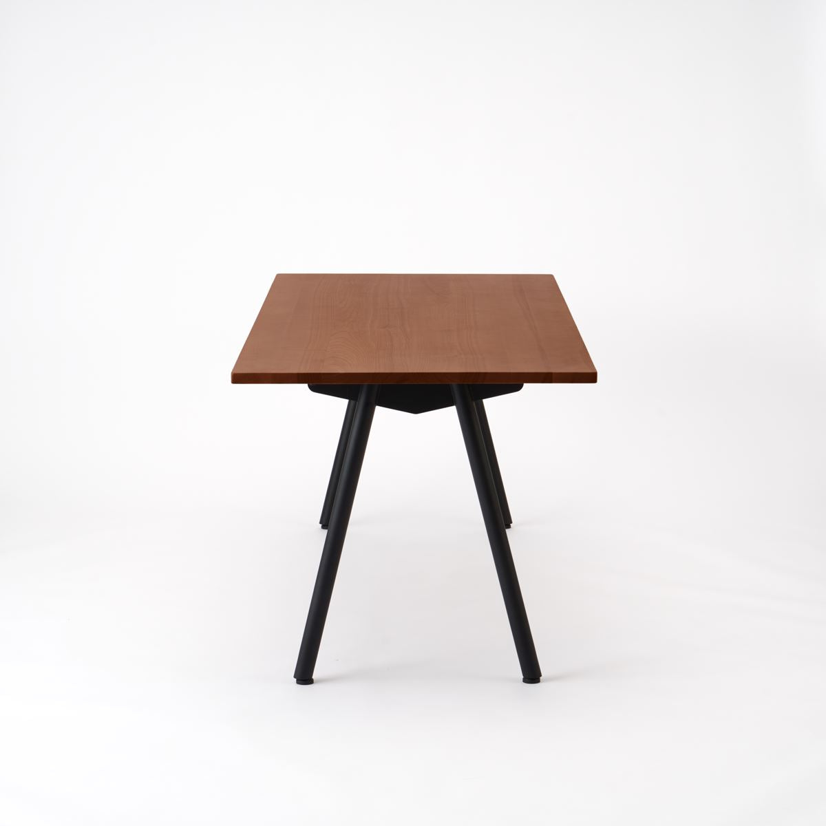 KUUM Table W1800 × D800 - アッシュ無垢材ブラウン / クーム テーブル