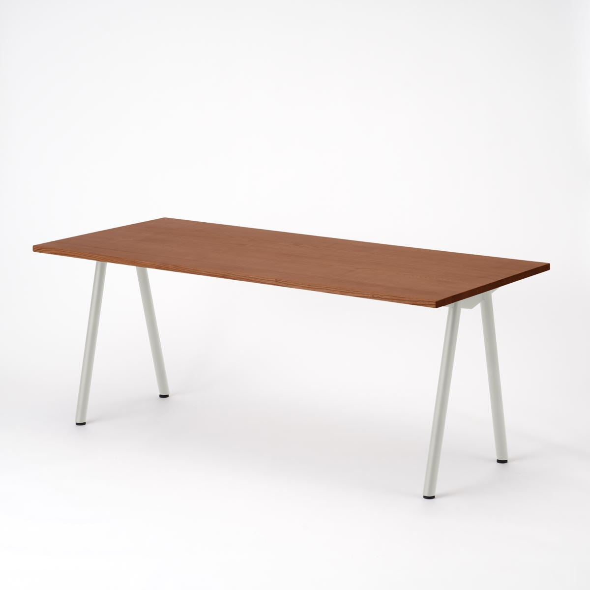 KUUM Table W1800 × D800 - アッシュ無垢材ブラウン / クーム テーブル