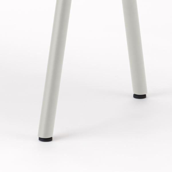 KUUM Table W1800 × D800 - アッシュ無垢材ブラウン / クーム テーブル