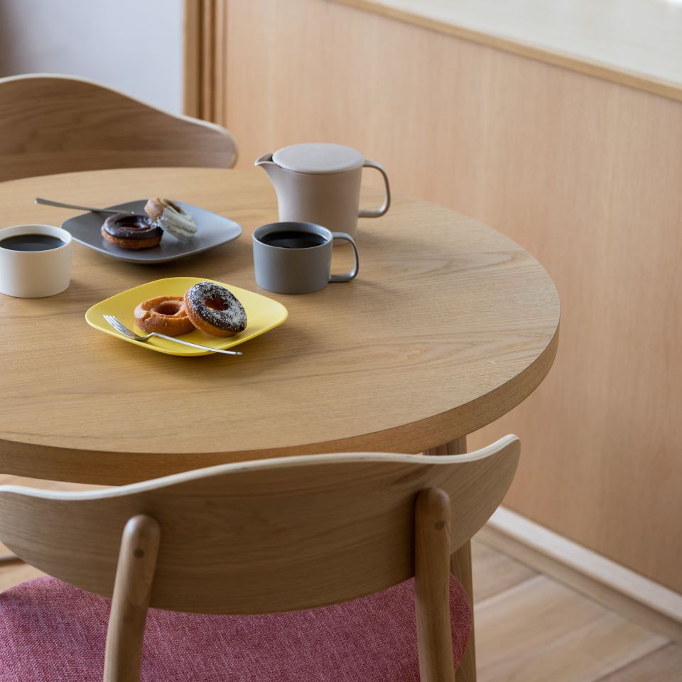 KUUM Table Φ850 - オーク突板ナチュラル / クーム テーブル