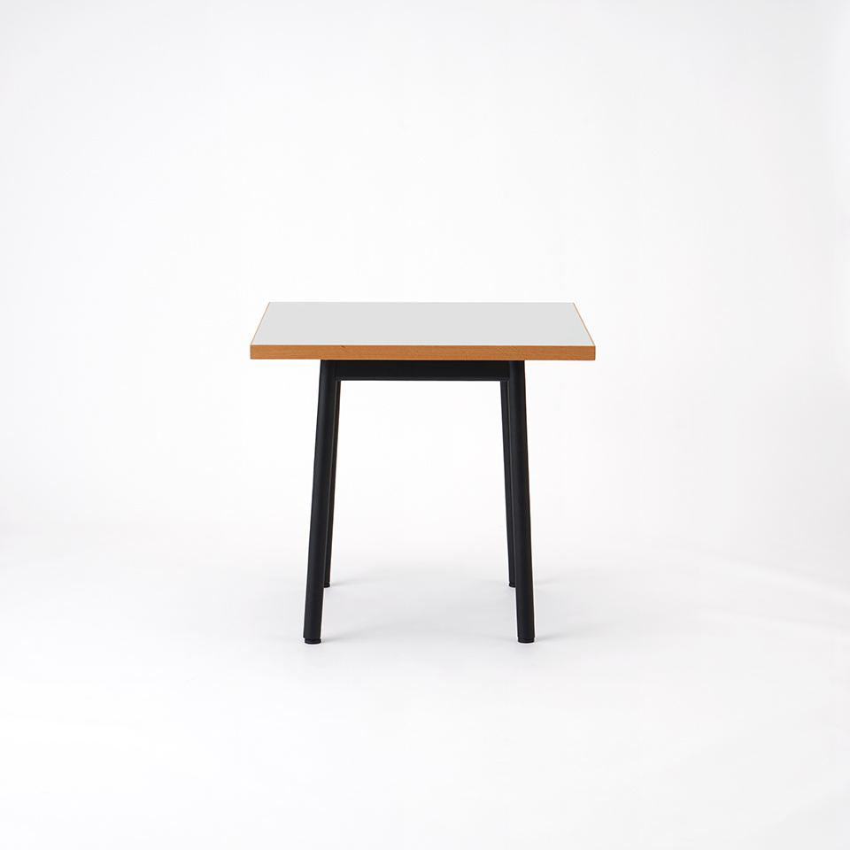 KUUM Table W800 × D800 - メラミンホワイト / クーム テーブル