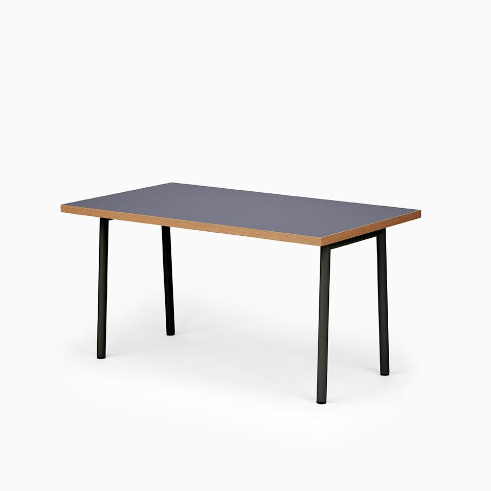 KUUM Table W1400 × D800 - メラミンネイビー / クーム テーブル