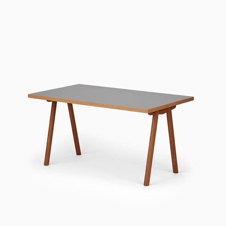 KUUM Table W1400 × D800 - メラミングレー / クーム テーブル