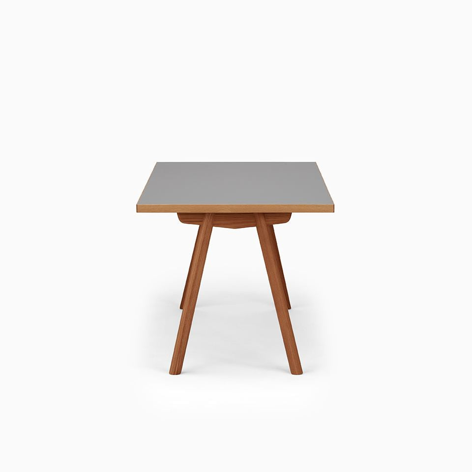 KUUM Table W1400 × D800 - メラミングレー / クーム テーブル