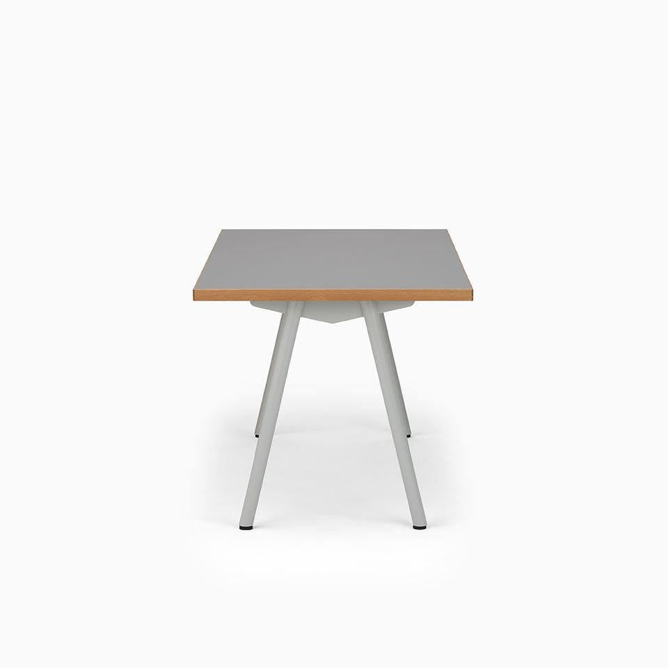 KUUM Table W1400 × D800 - メラミングレー / クーム テーブル