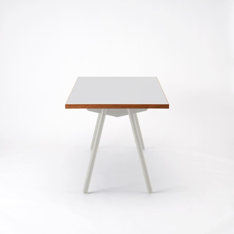 KUUM Table W1800 × D800 - メラミンホワイト / クーム テーブル