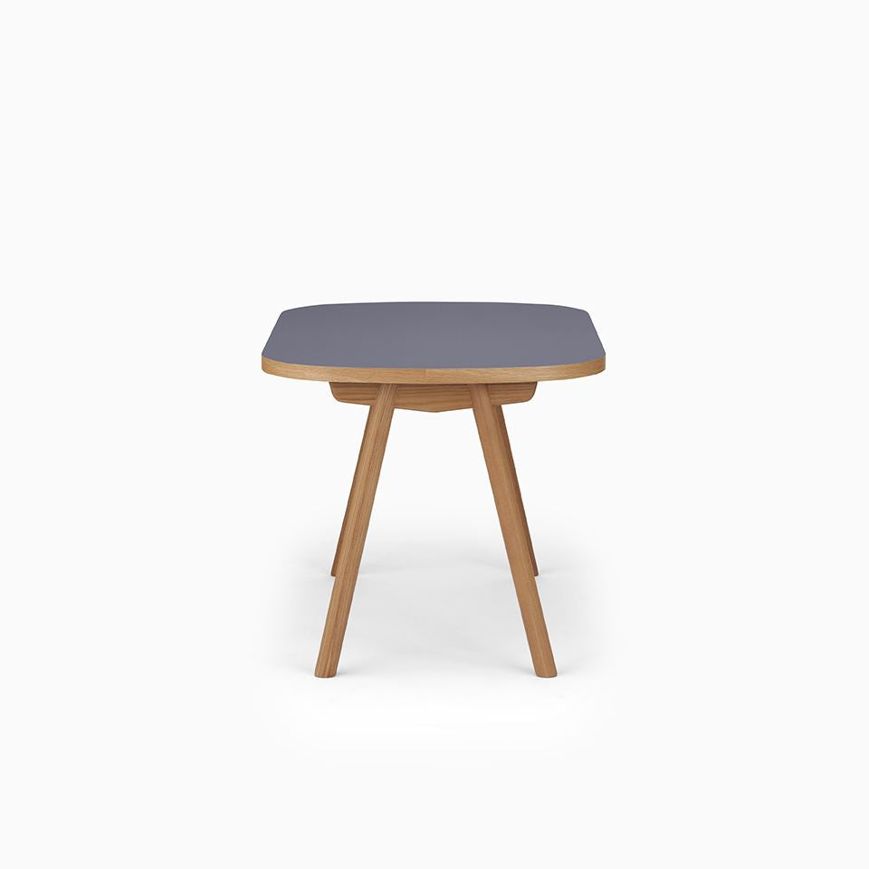 KUUM Table Oval W1200 × D800 - メラミンネイビー / クーム テーブル