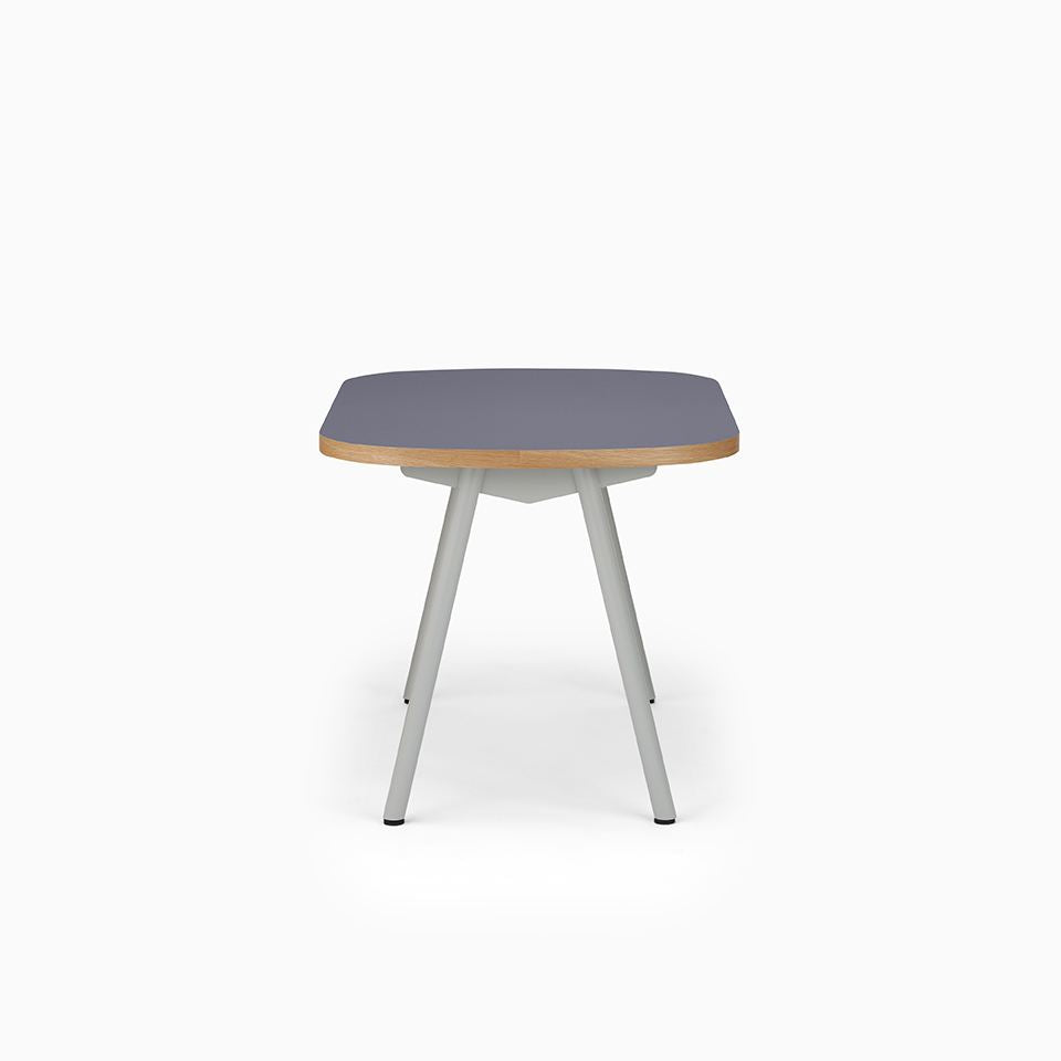 KUUM Table Oval W1200 × D800 - メラミンネイビー / クーム テーブル