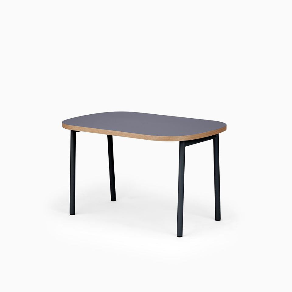 KUUM Table Oval W1200 × D800 - メラミンネイビー / クーム テーブル