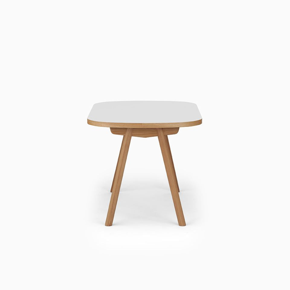 KUUM Table Oval W1200 × D800 - メラミンホワイト / クーム テーブル