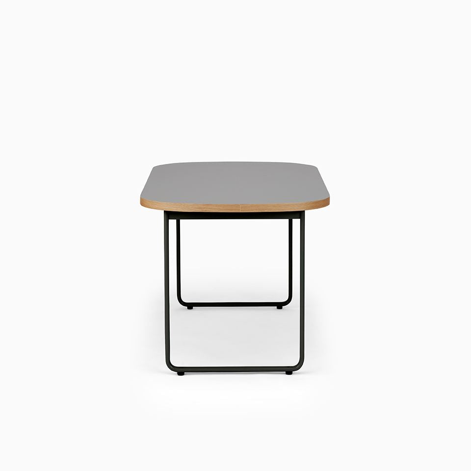 KUUM Table Oval W1400 × D800 - メラミングレー / クーム テーブル