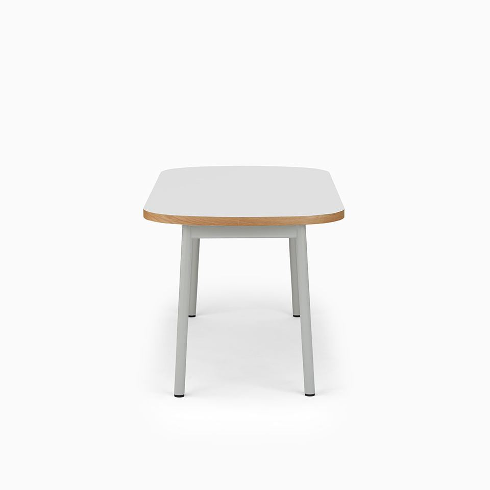 KUUM Table Oval W1600 × D800 - メラミンホワイト / クーム テーブル