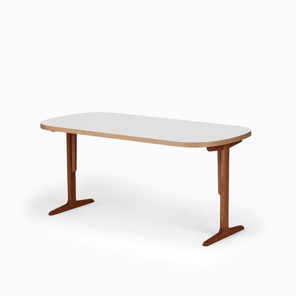 KUUM Table Oval W1600 × D800 - メラミンホワイト / クーム テーブル