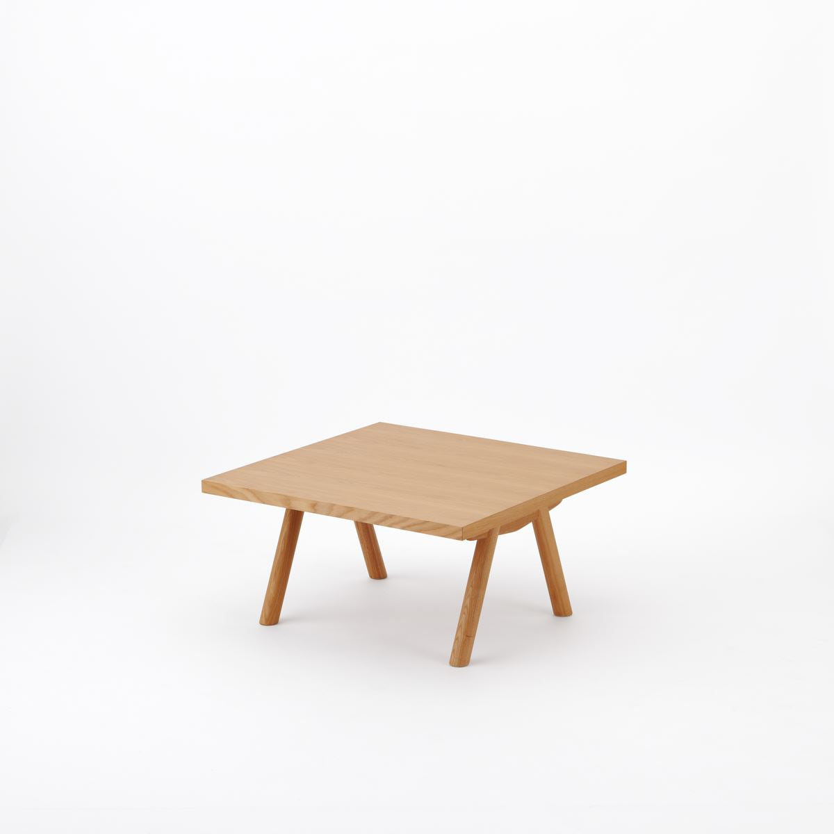 KUUM Living Table W800 × D800 - アッシュ無垢材ナチュラル / クーム リビング テーブル