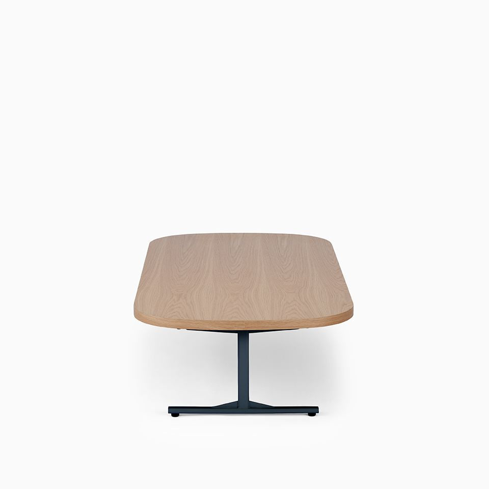 KUUM Living Table Oval W1600 × D800 - オーク突板ナチュラル / クーム リビング テーブル
